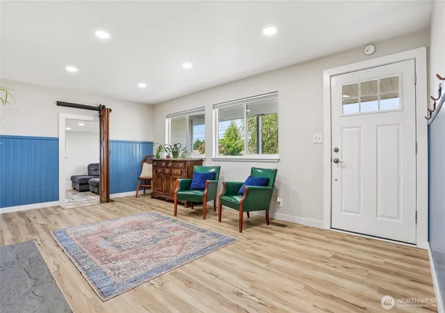 Photo 3 of Single family home for sale at 25332 29th Avenue S, Kent, WA 98032 | MLS# NWM2563102 | Listing updated on 2026-09-23