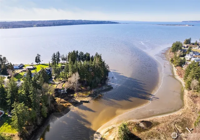 Photo 1 of Sale Pending at 9088 Shipyard Ln, Blaine, WA 98230 | MLS# NWM2563107 | Listing updated on 2026-08-05
