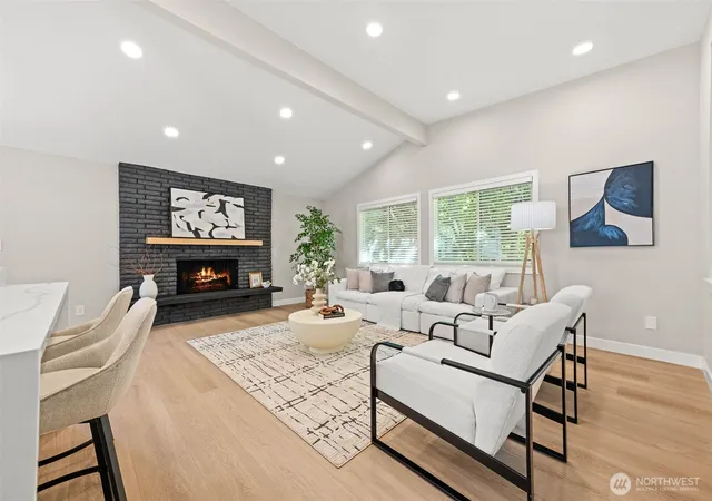 Photo 4 of Single family home for sale at 3602 24th Avenue W, Seattle, WA 98199 | MLS# NWM2563112 | Listing updated on 2026-10-02
