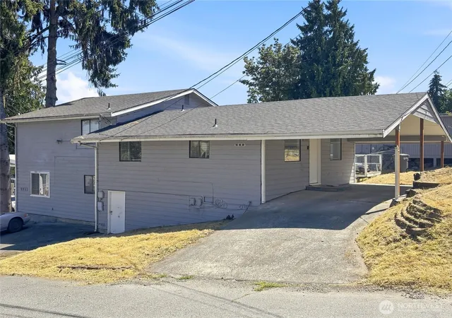 Multi family home for sale at 2719 S 125th Street, Seattle, WA 98168 | MLS# NWM2563121