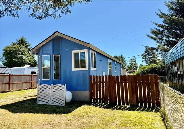 Photo 2 of Manufactured home for sale at 881 Magellan Ave Ne, Ocean Shores, WA 98569 | MLS# NWM2563136 | Listing updated on 2026-09-23