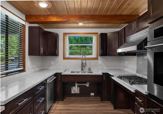 Photo 1 of Single family home for sale at 125 41st Avenue Ne, Olympia, WA 98506 | MLS# NWM2563137 | Listing updated on 2026-09-23