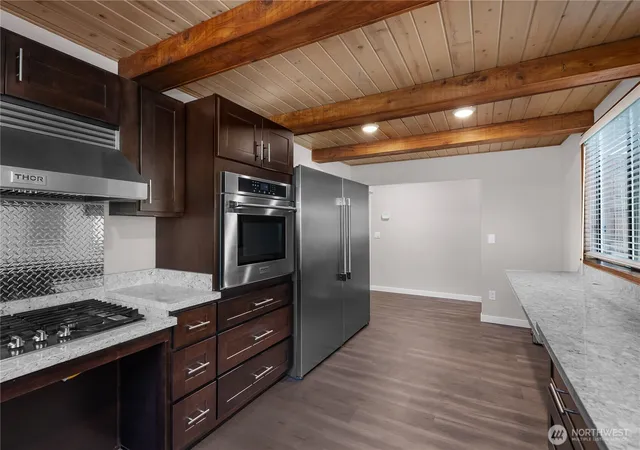 Photo 3 of Single family home for sale at 125 41st Avenue Ne, Olympia, WA 98506 | MLS# NWM2563137 | Listing updated on 2026-09-23
