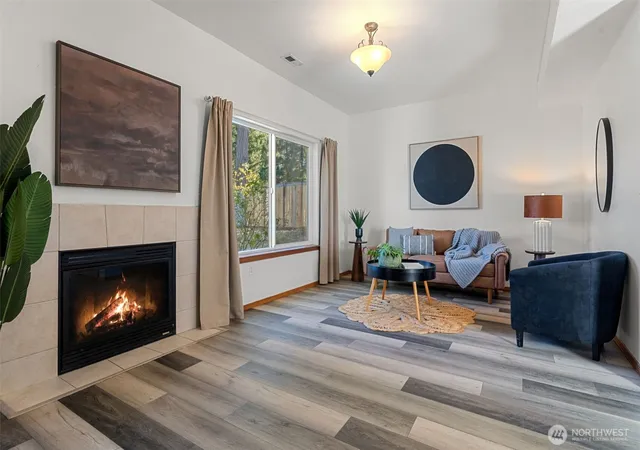 Photo 2 of Single family home for sale at 130 E Warbler Ct, Allyn, WA 98524 | MLS# NWM2563172 | Listing updated on 2026-09-23