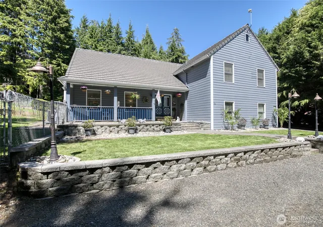 Photo 1 of Single family home for sale at 36 Westview Dr, Hoquiam, WA 98550 | MLS# NWM2563185 | Listing updated on 2026-09-23