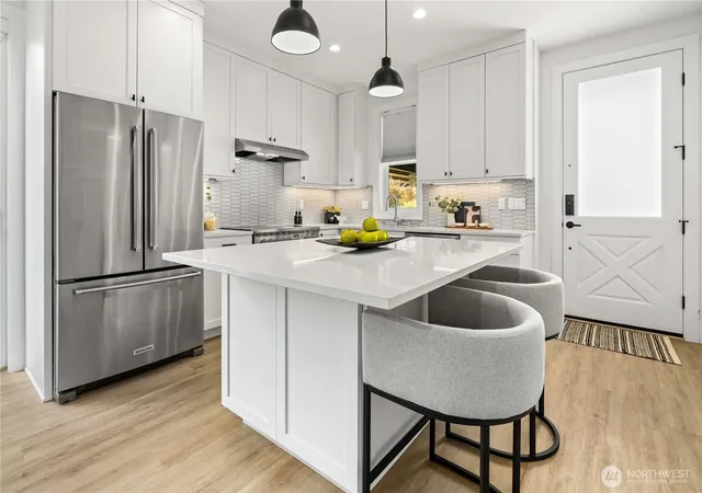 Photo 2 of Townhouse for sale at 6915 55th Avenue S #B, Seattle, WA 98118 | MLS# NWM2563206 | Listing updated on 2026-10-16