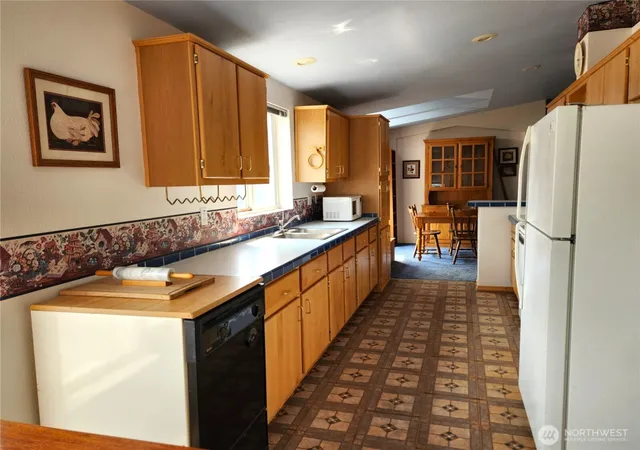 Photo 3 of Manufactured home for sale at 36 Sourdough Rd E, Tonasket, WA 98855 | MLS# NWM2563214 | Listing updated on 2026-09-25
