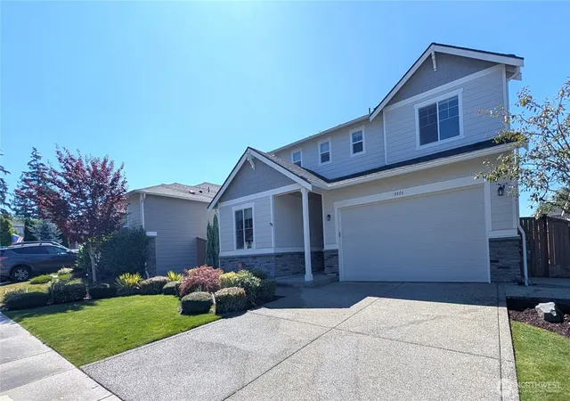 Photo 3 of Single family home for sale at 8406 57th Place Ne, Marysville, WA 98270 | MLS# NWM2563217 | Listing updated on 2026-09-30