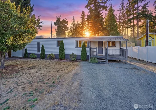 Manufactured home for sale at 847 Patricia Ann Dr, Camano Island, WA 98282 | MLS# NWM2563253