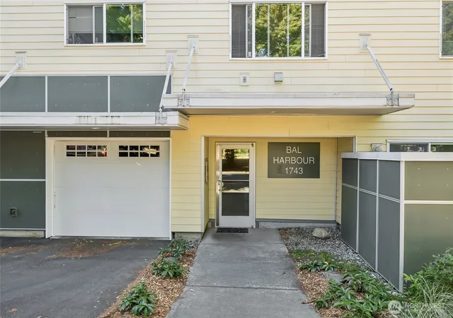 Photo 2 of Condo for sale at 1743 Nw 57th Street #406, Seattle, WA 98107 | MLS# NWM2563261 | Listing updated on 2026-09-24