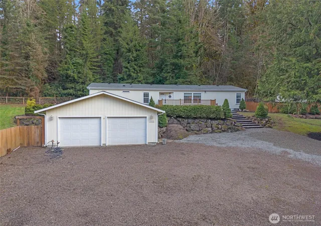 Photo 2 of Manufactured home for sale at 31910 Ne 162nd Street, Duvall, WA 98019 | MLS# NWM2563268 | Listing updated on 2026-09-23