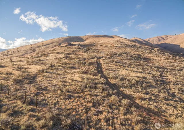 Photo 2 of Land for sale at 0 Auvil Ave, Entiat, WA 98822 | MLS# NWM2563282 | Listing updated on 2026-09-23