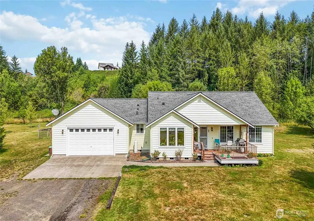 Photo 2 of Single family home for sale at 312 Fuller Rd, Salkum, WA 98582 | MLS# NWM2563314 | Listing updated on 2026-09-28