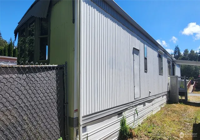 Photo 4 of Manufactured home for sale at 1273 SE Carl Pickle, Port Orchard, WA 98366 | MLS# NWM2563322 | Listing updated on 2026-09-30