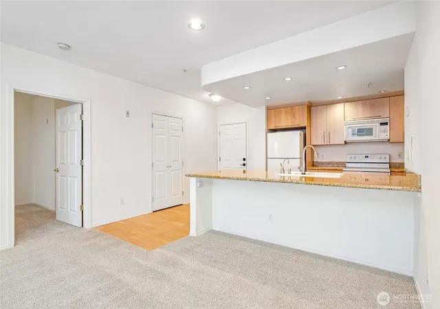Photo 4 of Condo for sale at 3221 SW Avalon Way #313, Seattle, WA 98126 | MLS# NWM2563327 | Listing updated on 2026-09-29