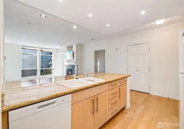 Photo 2 of Condo for sale at 3221 SW Avalon Way #313, Seattle, WA 98126 | MLS# NWM2563327 | Listing updated on 2026-09-29