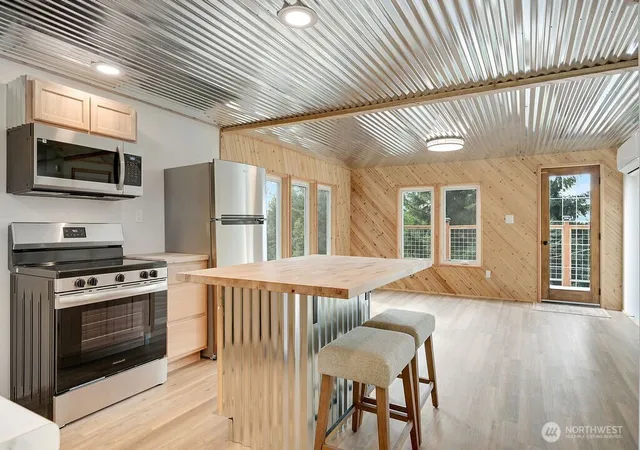 Photo 3 of Manufactured home for sale at 141 Blueberry Hl Rd, Port Ludlow, WA 98365 | MLS# NWM2563335 | Listing updated on 2026-09-23