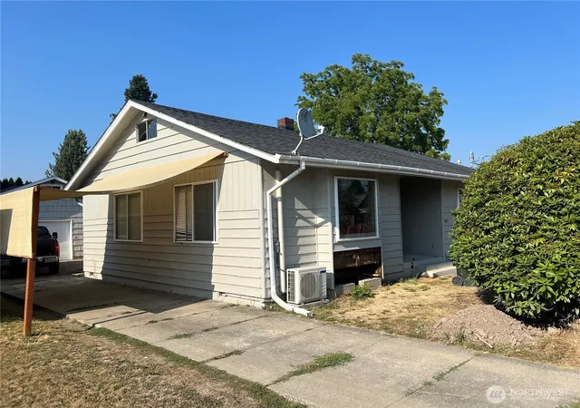 Photo 3 of Multi family home for sale at 603 Kansas St Sw #1 & 2, Orting, WA 98360 | MLS# NWM2563347 | Listing updated on 2026-09-23