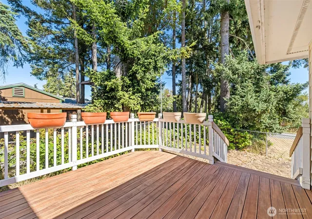 Photo 4 of Single family home for sale at 1206 W 15th Street, Port Angeles, WA 98363 | MLS# NWM2563352 | Listing updated on 2026-09-23