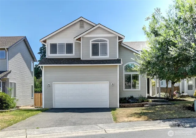 Photo 1 of Single family home for sale at 14413 Sandy Glen E, Puyallup, WA 98375 | MLS# NWM2563366 | Listing updated on 2026-10-27