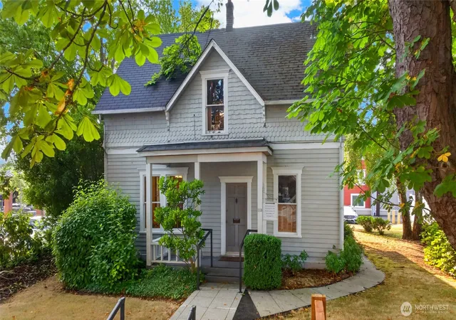 Photo 1 of Single family home for sale at 115 3rd Avenue N, Edmonds, WA 98020 | MLS# NWM2563374 | Listing updated on 2026-10-02