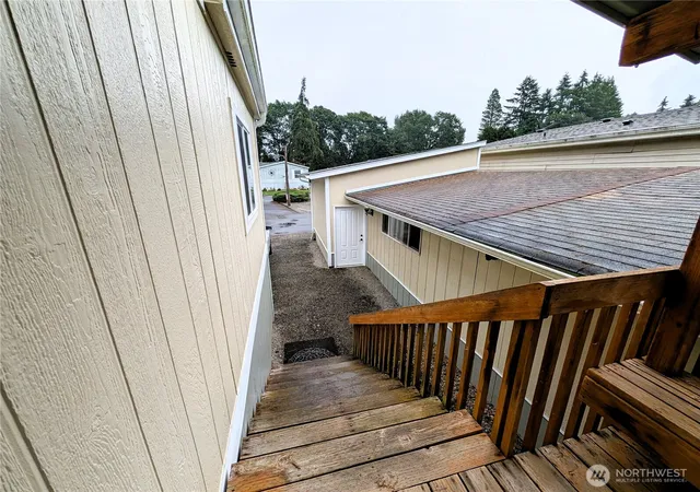 Photo 3 of Manufactured home for sale at 10239 185th Avenue SW #53, Rochester, WA 98579 | MLS# NWM2563391 | Listing updated on 2026-09-23