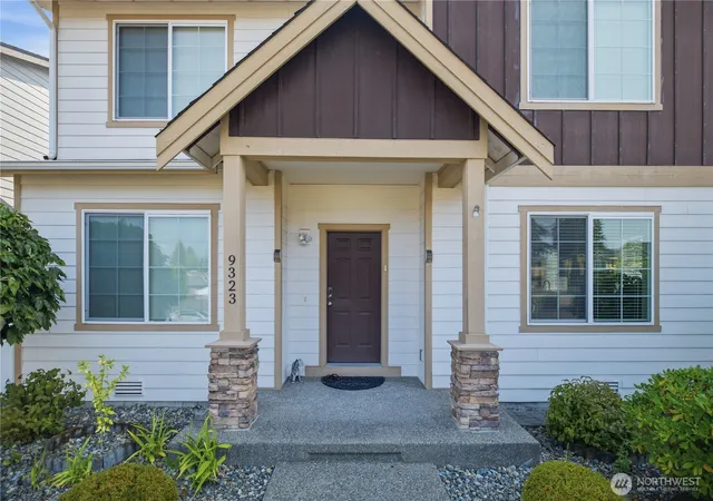 Single family home for sale at 9323 S Ainsworth Ave, Tacoma, WA 98444 | MLS# NWM2563399