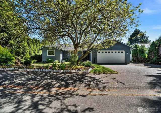 Photo 2 of Single family home for sale at 4830 154th Place Sw, Edmonds, WA 98026 | MLS# NWM2563420 | Listing updated on 2026-09-29