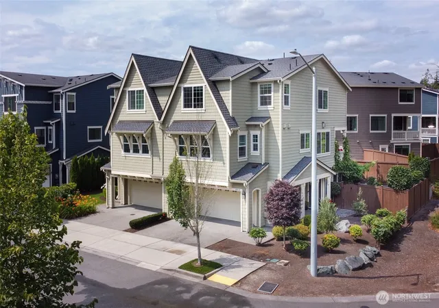 Photo 2 of Single family home for sale at 4613 187th Place Se #B, Bothell, WA 98012 | MLS# NWM2563451 | Listing updated on 2026-10-02