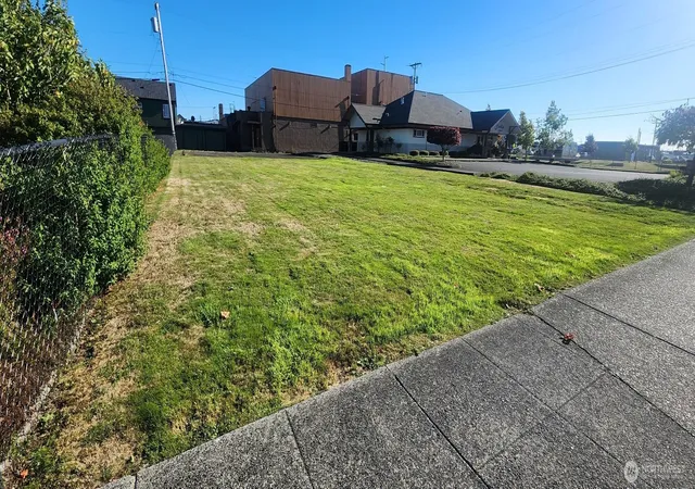 Photo 2 of Land for sale at 315 W 1st Street, Aberdeen, WA 98520 | MLS# NWM2563454 | Listing updated on 2026-09-23