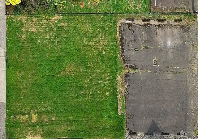 Photo 4 of Land for sale at 315 W 1st Street, Aberdeen, WA 98520 | MLS# NWM2563454 | Listing updated on 2026-09-23