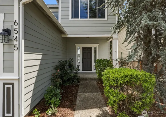Photo 3 of Single family home for sale at 6545 36th Lane SE, Lacey, WA 98503 | MLS# NWM2563481 | Listing updated on 2026-10-01