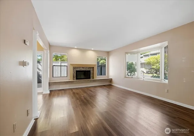 Photo 4 of Townhouse for sale at 19507 86th Avenue W #507, Edmonds, WA 98026 | MLS# NWM2563487 | Listing updated on 2026-09-23