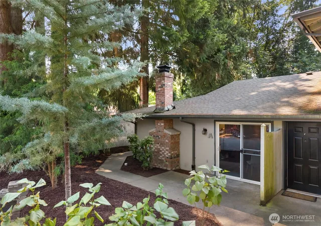 Photo 2 of Sale Pending at 4511 Lexington Pl Ne #4A, Lacey, WA 98516 | MLS# NWM2563495 | Listing updated on 2026-09-30