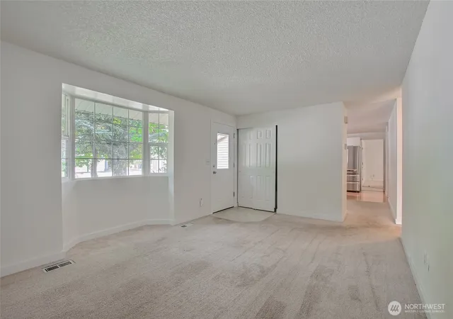 Photo 3 of Single family home for sale at 21815 6th Avenue W, Bothell, WA 98021 | MLS# NWM2563505 | Listing updated on 2026-10-02