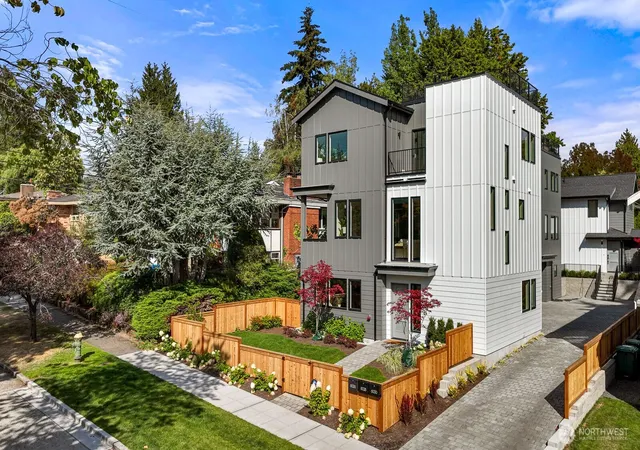 Photo 2 of Single family home for sale at 6026 41st Avenue Ne, Seattle, WA 98115 | MLS# NWM2563545 | Listing updated on 2026-09-30