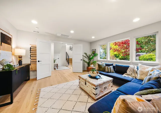 Photo 4 of Single family home for sale at 6026 41st Avenue NE, Seattle, WA 98115 | MLS# NWM2563545 | Listing updated on 2026-09-30