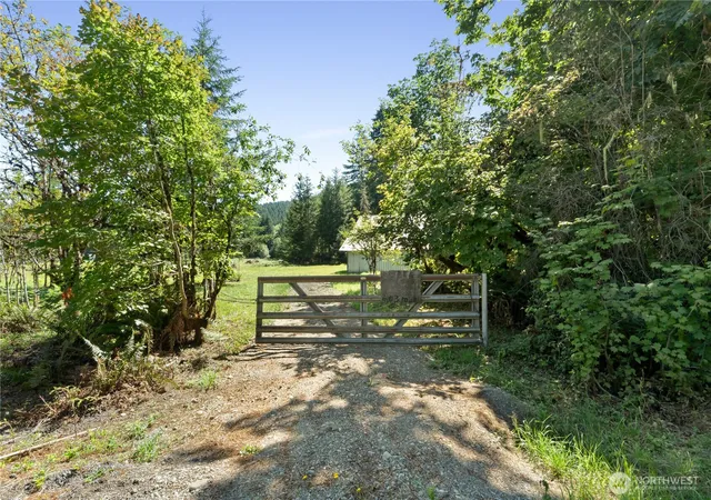 Photo 2 of Land for sale at 38 Ray Rd, Elma, WA 98541 | MLS# NWM2563632 | Listing updated on 2026-09-23