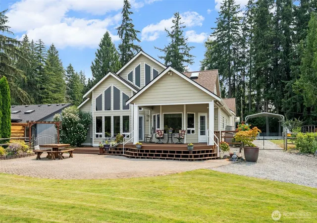 Photo 3 of Single family home for sale at 32608 Benbow Dr E, Graham, WA 98338 | MLS# NWM2563661 | Listing updated on 2026-09-29