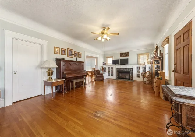 Photo 3 of Single family home for sale at 193 S Columbia St, Milton Freewater, OR 97862 | MLS# NWM2563702 | Listing updated on 2026-09-23
