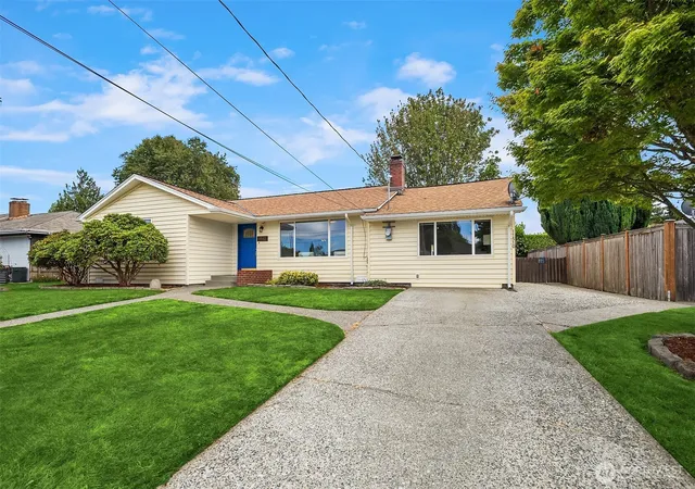 Photo 2 of Single family home for sale at 11510 27th Avenue Sw, Seattle, WA 98146 | MLS# NWM2563742 | Listing updated on 2026-09-23