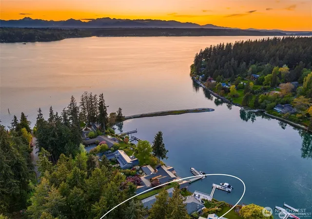 Photo 2 of Single family home for sale at 5482 Fletcher Landing Ne, Bainbridge Island, WA 98110 | MLS# NWM2563769 | Listing updated on 2026-09-23