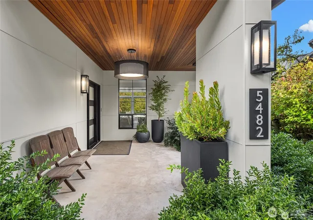 Photo 4 of Single family home for sale at 5482 Fletcher Landing NE, Bainbridge Island, WA 98110 | MLS# NWM2563769 | Listing updated on 2026-09-23