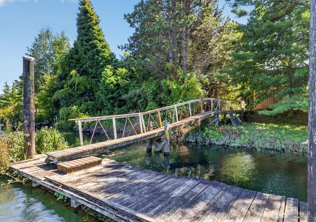 Photo 3 of Sale Pending at 111 E Birnie Slough Rd, Cathlamet, WA 98612 | MLS# NWM2563781 | Listing updated on 2026-08-17