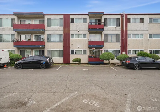 Photo 3 of Multi family home for sale at 4803 S Henderson St, Seattle, WA 98118 | MLS# NWM2563789 | Listing updated on 2026-09-22
