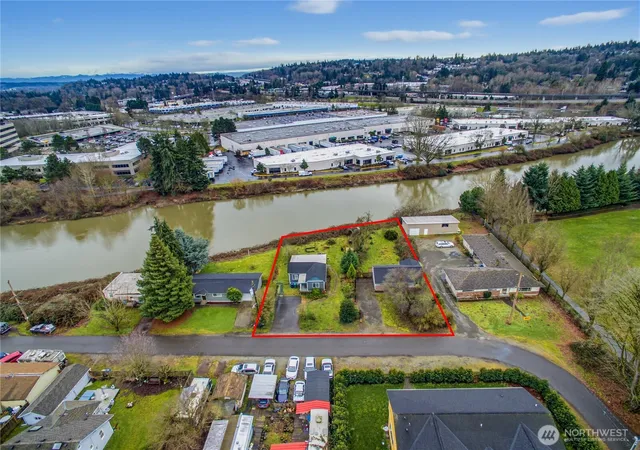 Photo 1 of Single family home for sale at 4613 S 125th Street, Tukwila, WA 98178 | MLS# NWM2563791 | Listing updated on 2026-09-23