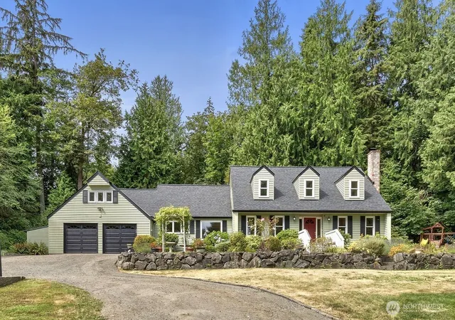 Photo 3 of Sale Pending at 22971 Jefferson Point Rd Ne, Kingston, WA 98346 | MLS# NWM2563813 | Listing updated on 2026-09-25