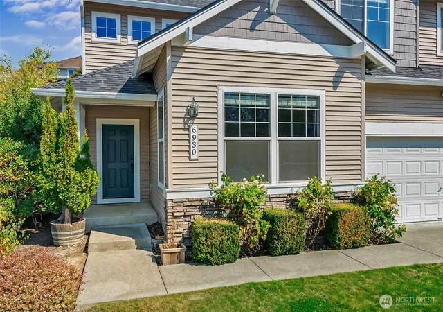 Photo 2 of Single family home for sale at 6930 131st Se, Snohomish, WA 98296 | MLS# NWM2563823 | Listing updated on 2026-09-25