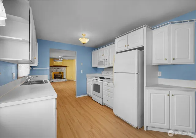 Photo 3 of Sale Pending at 1019 Lybarger St NE, Olympia, WA 98506 | MLS# NWM2563839 | Listing updated on 2026-09-30