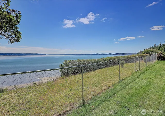 Photo 2 of Sale Pending at 562 Moe Rd, Camano Island, WA 98282 | MLS# NWM2563840 | Listing updated on 2026-09-25